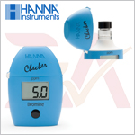 HI-208 Benchtop pH meter with Built-in Magnetic Stirrer